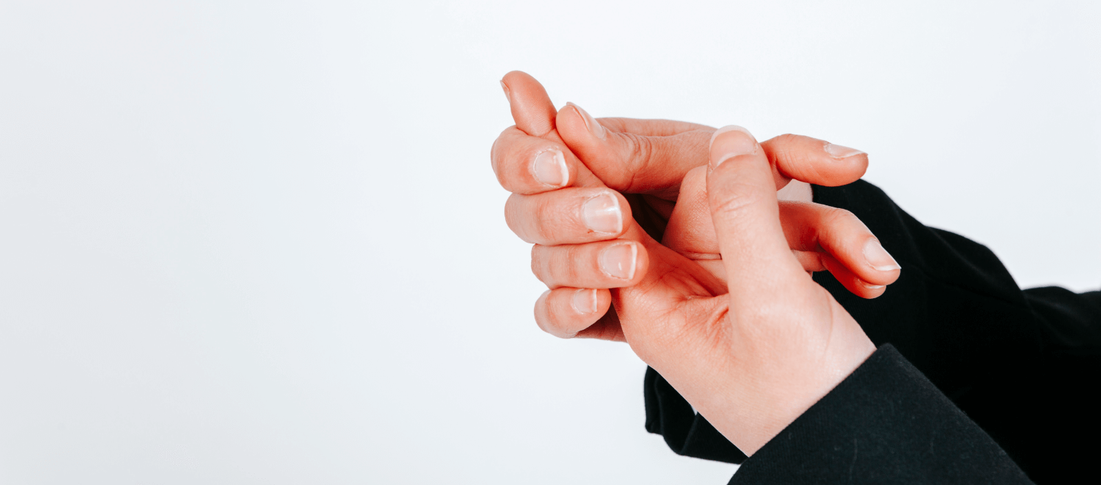 can you move your index finger without moving your thumb